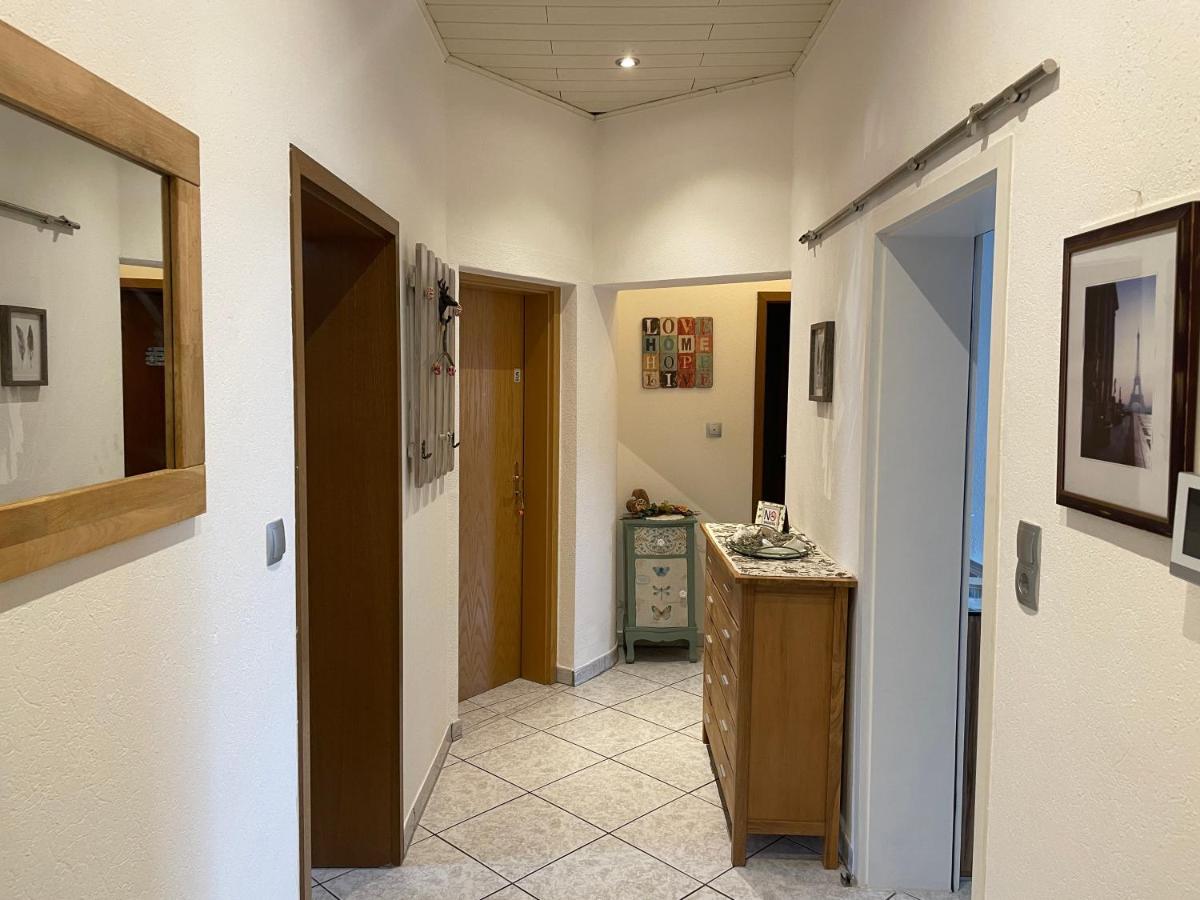 Schöne 3 Wohnung, Nähe Messe, Balkon
